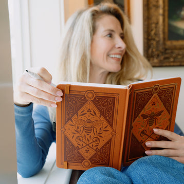 Keeper of the Bees in Rust: Notebook - Archer and Olive