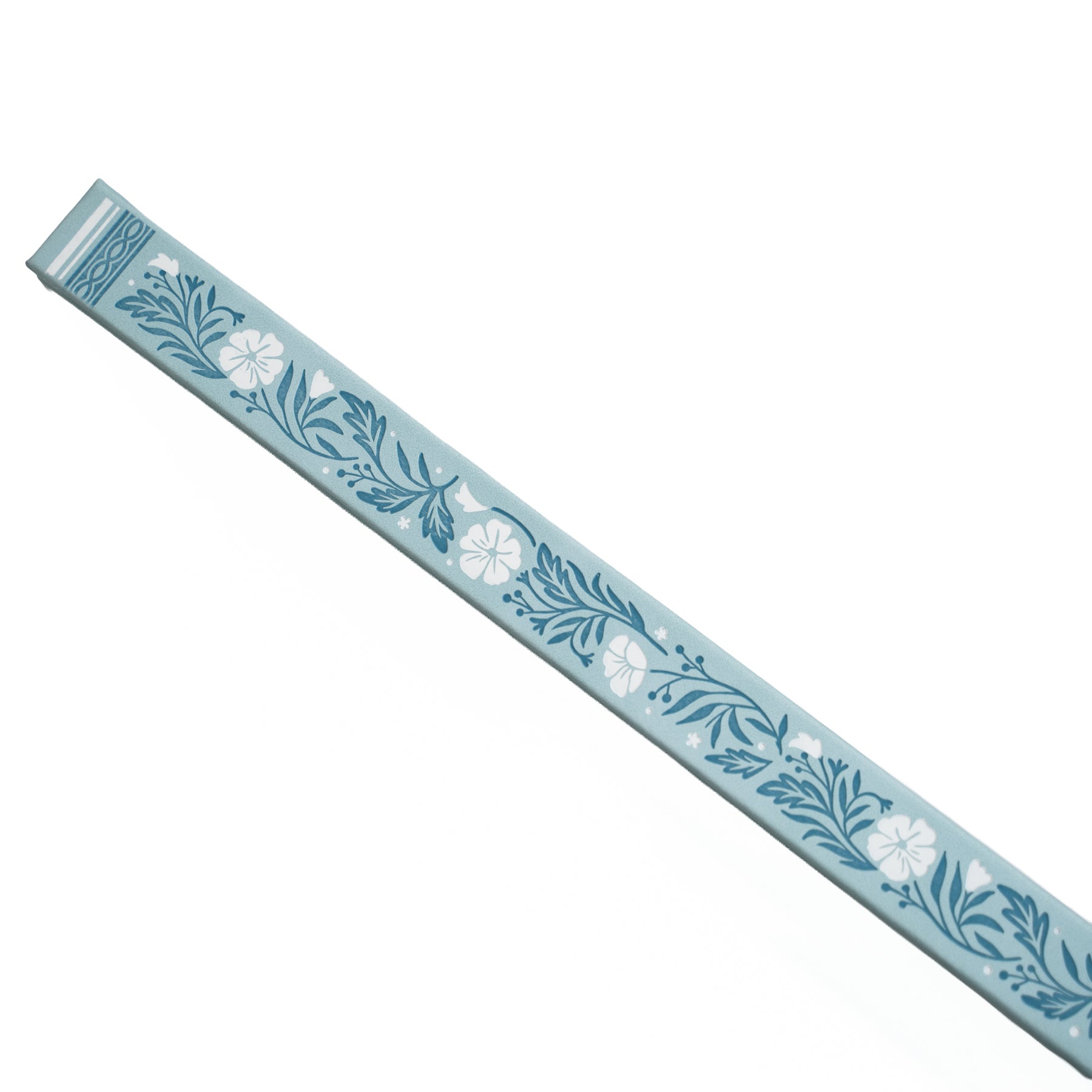 Once Upon a Time Heirloom Book - Archer and Olive