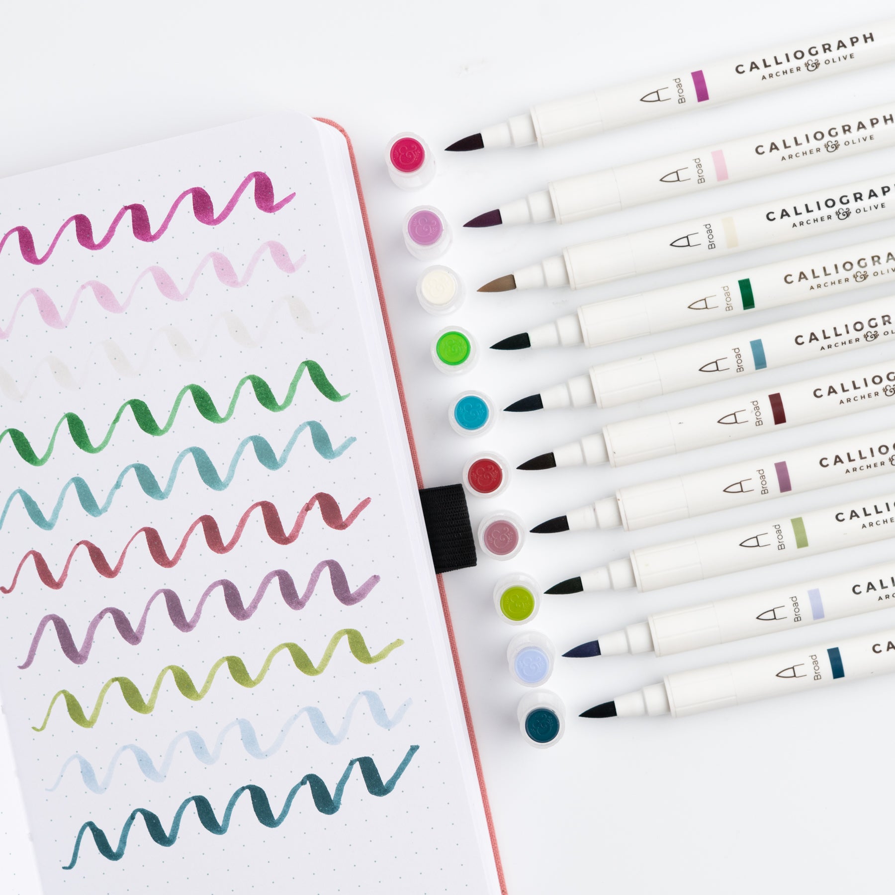 Snow & Stillness Calliograph Pens - Archer and Olive