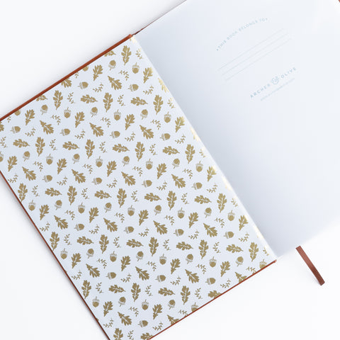 8x8 Acorns Dot Grid Notebook: 160 Pages